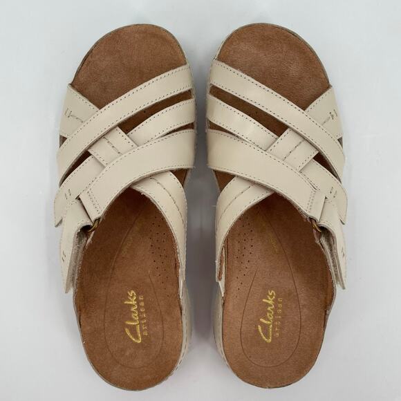 Clarks Women’s Cecily Slide Strappy Sandals Cream Leather, Sz. 6M Adjustable - Picture 7 of 14